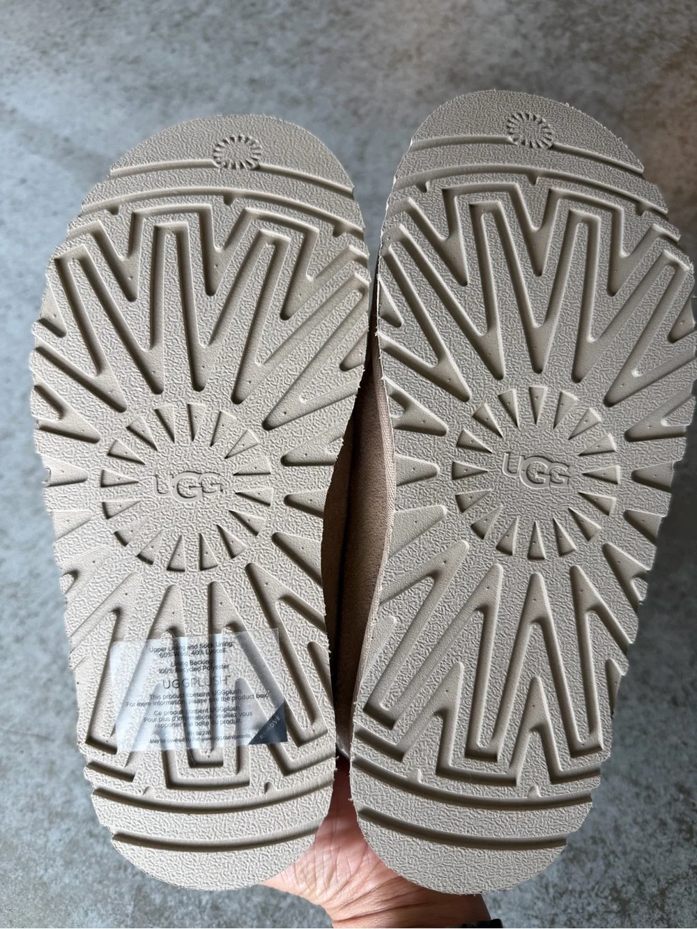 UGG cozy slip